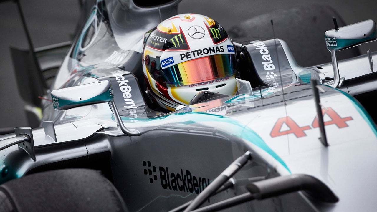 F1: Mercedes managing expectations as W06 shows good pace